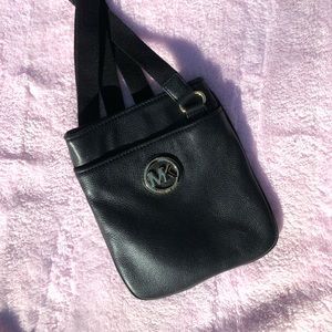 Michael Kors Cross Body Bag